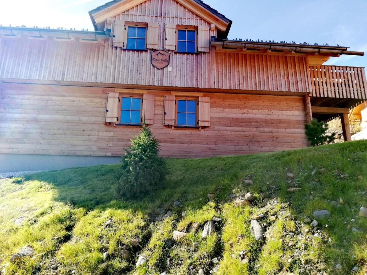 Chalet Risus Vallis ลาคทาล ภายนอก รูปภาพ
