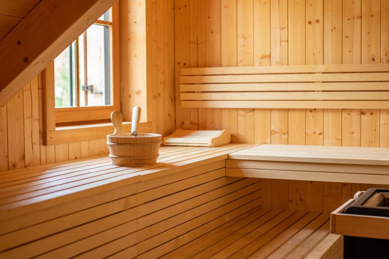 Chalet Risus Vallis ลาคทาล ภายนอก รูปภาพ